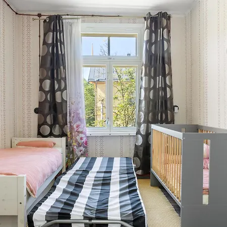 Апартаменты Child-friendly In Kadriorg Таллин