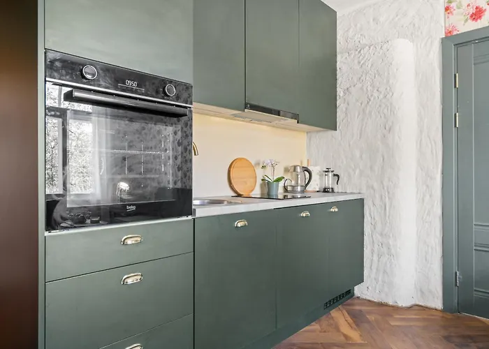 Child-friendly In Kadriorg